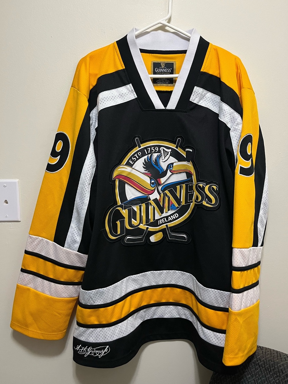 Official Guinness Toucan Hockey Jersey - Ireland 59 - Stitched XL